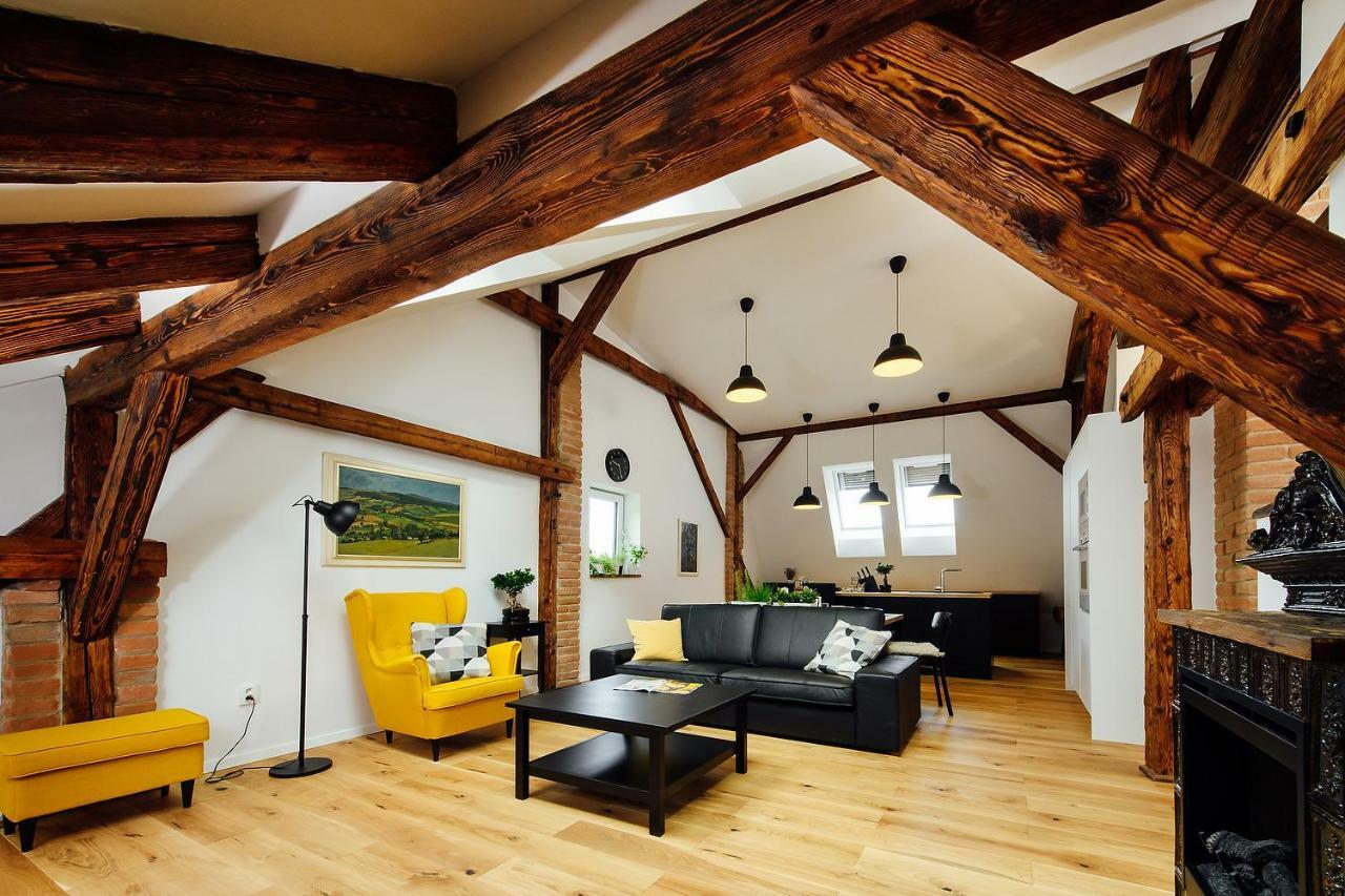 Loft V Historickom Centre Trenčín Exteriér fotografie